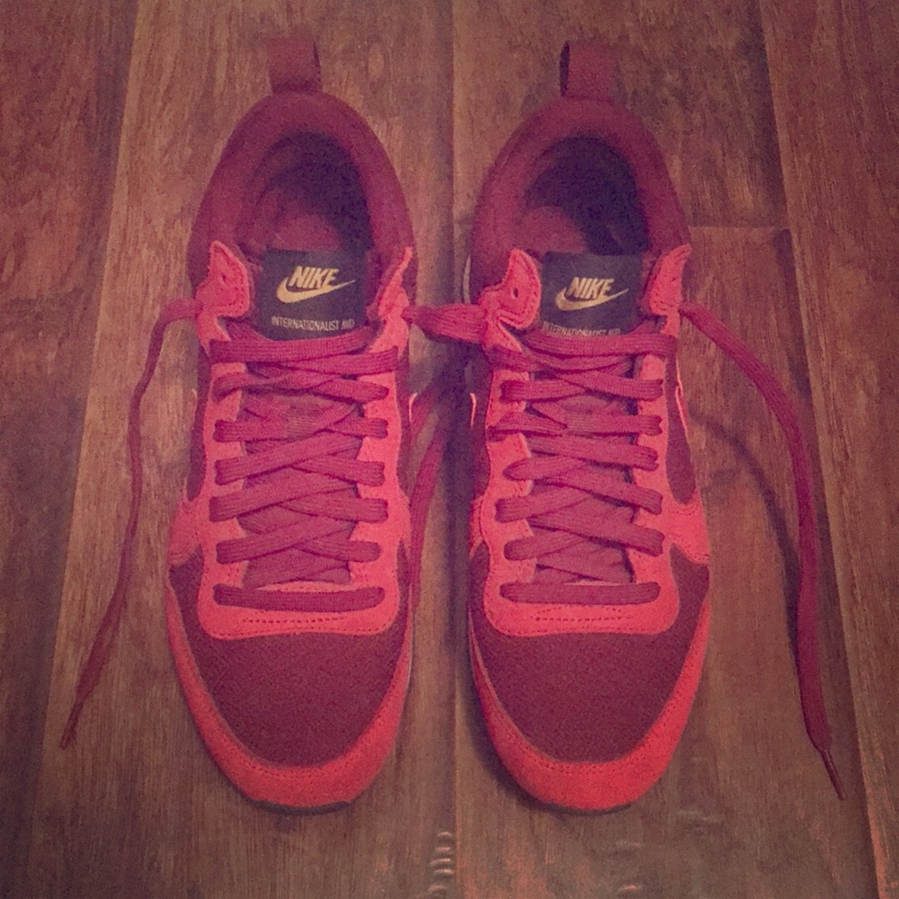 Nike Internationalist Mid